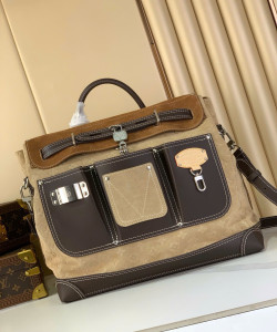 Balo Louis Vuitton m26019