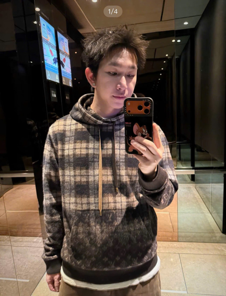 Áo Hoodie Lv BST Xuân Hè 2026