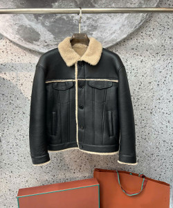 Áo khoác lông cừu LP