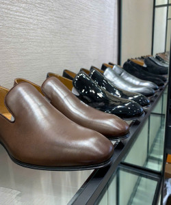 Giày Christian Louboutin