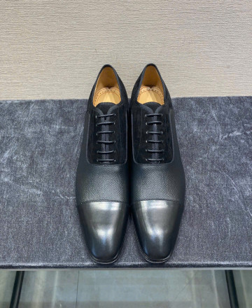 Giày Lf Bộ sưu tập Christian Louboutin