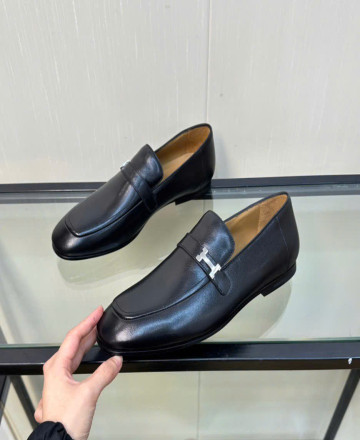 Giày lười da dê Hermes*, khóa cài bên hông