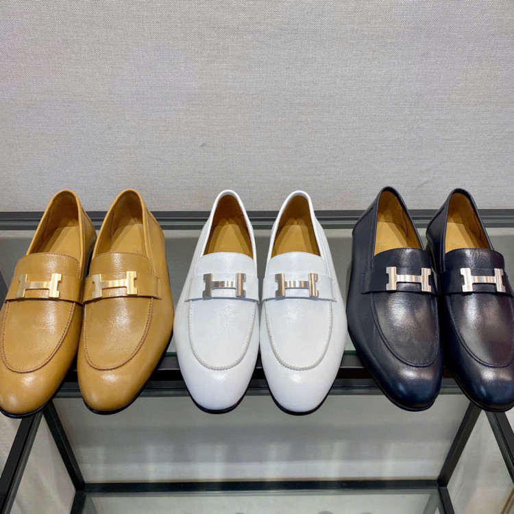 Loafer hermes trắng