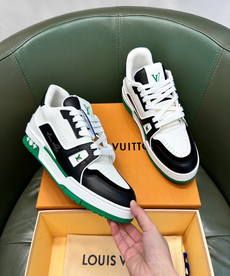 Sneaker LV viền xanh