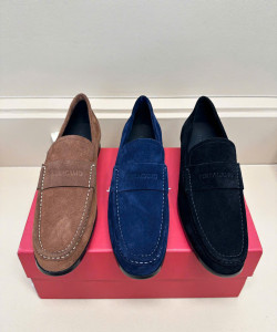 ❇️❇️❇️ Đế ngoài bằng cao su chống trơn trượt.