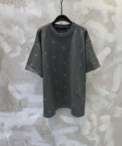 Áo thun dệt kim thêu họa tiết Monogram toàn bộ màu mới Louis Vuitton 26SS (tay ngắn)