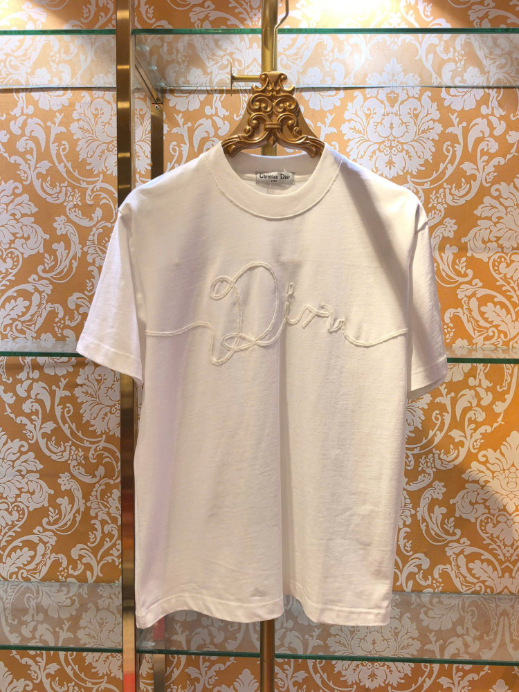 Áo thun ngắn tay Dior Xuân/Hè 2026 mới, thêu họa tiết sóng độc đáo của Dior, dáng rộng unisex