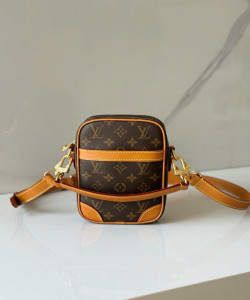 Túi xách cổ điển DANUBE