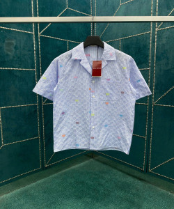 Mẫu quần short cotton kẻ sọc 25ss mới của Gucci.