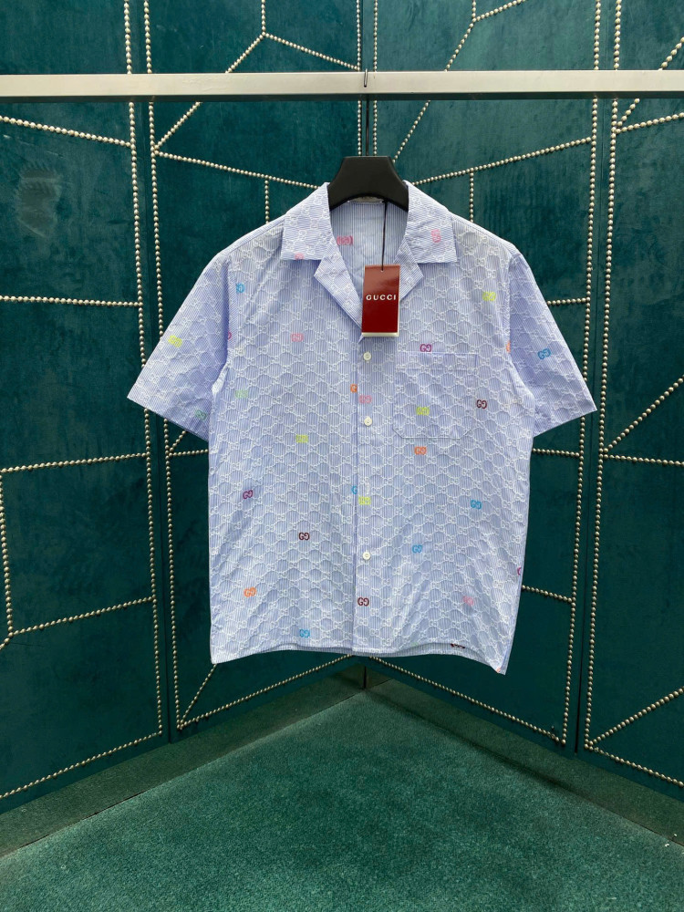 Mẫu quần short cotton kẻ sọc 25ss mới của Gucci.