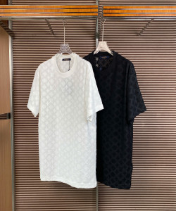 Áo thun ngắn tay Louis Vuitton in họa tiết Monogram