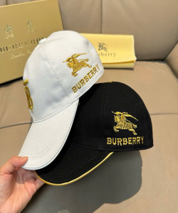 mũ Burberry lưỡi chai