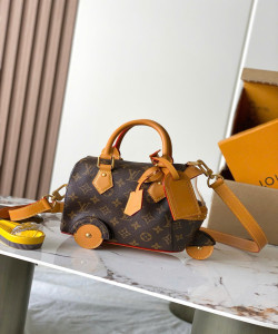 Balg Louis Vuitton M28020