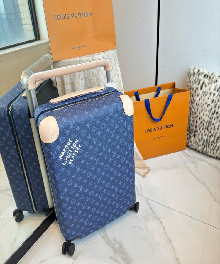 valy Louis Vuitton xanh