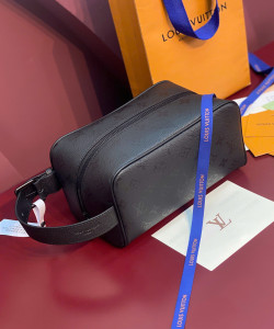 Locker Louis Vuitton M26810