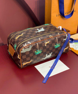 Dopkit Louis Vuitton N40889